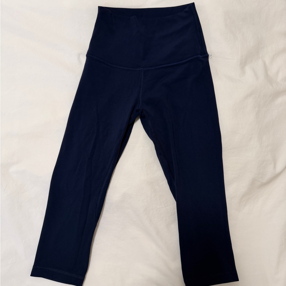 Align 17” Crop Leggings in True Navy
